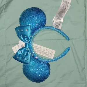 Blue disney minnie mouse ears